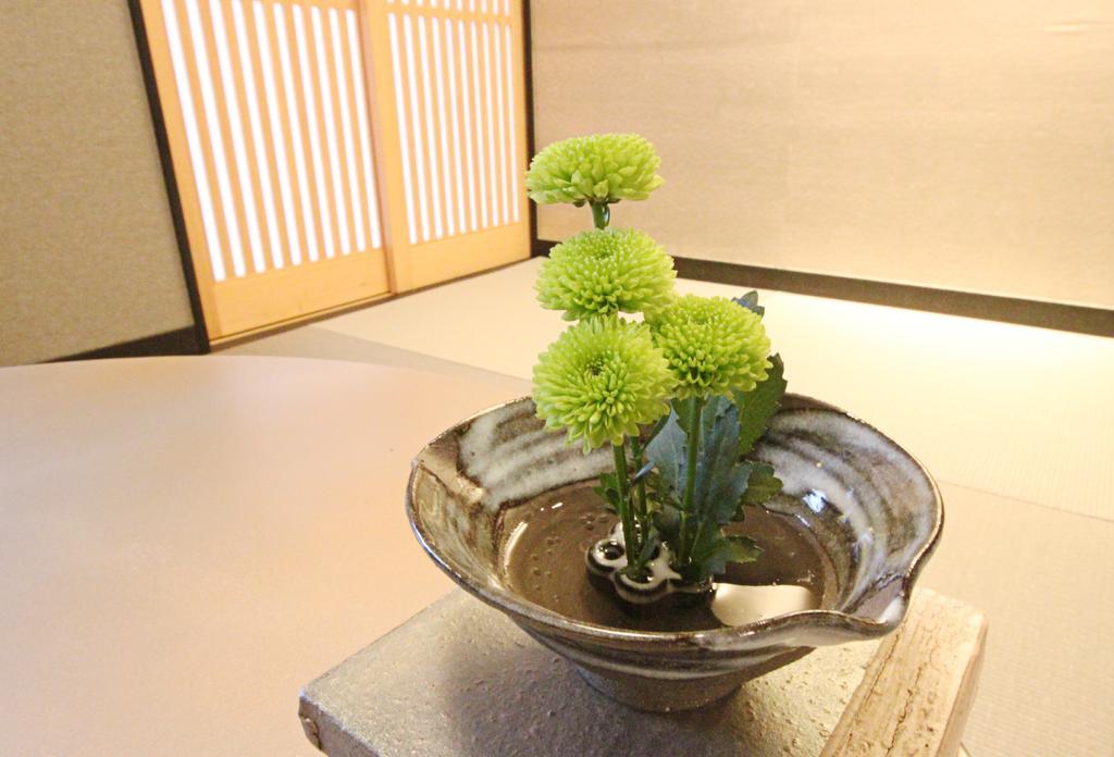 Hosta Nijo Aoi Villa Kyoto Exterior foto
