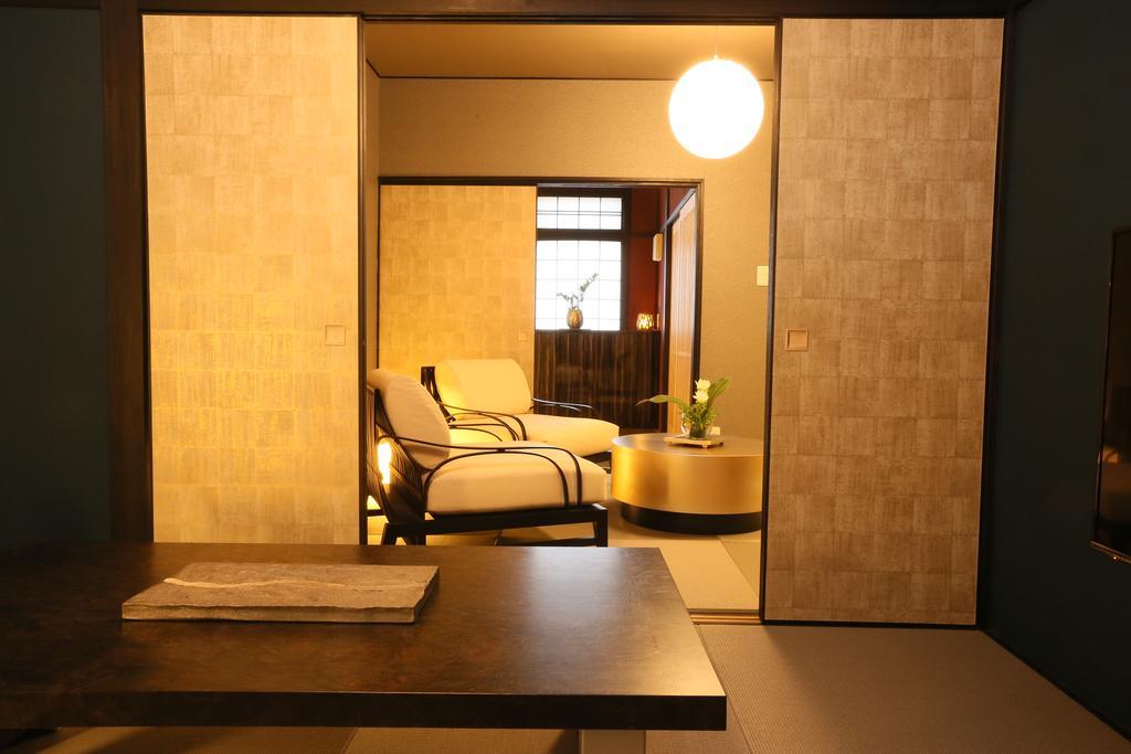 Hosta Nijo Aoi Villa Kyoto Exterior foto