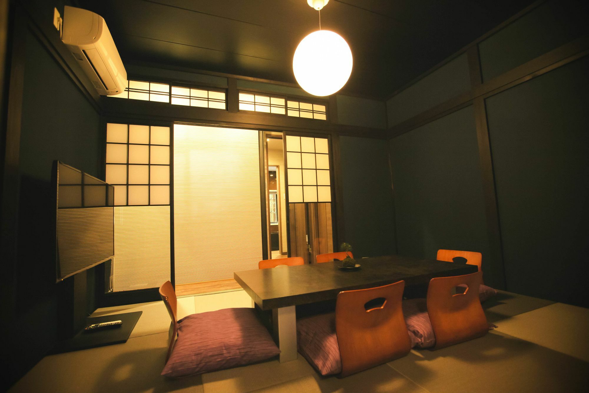 Hosta Nijo Aoi Villa Kyoto Exterior foto